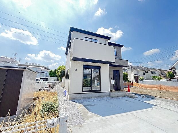 現地のご見学予約もスタートしました。周辺で売りに出ている物件も沢山御座います。まとめてご見学ができますのでお気軽にお申しつけください。