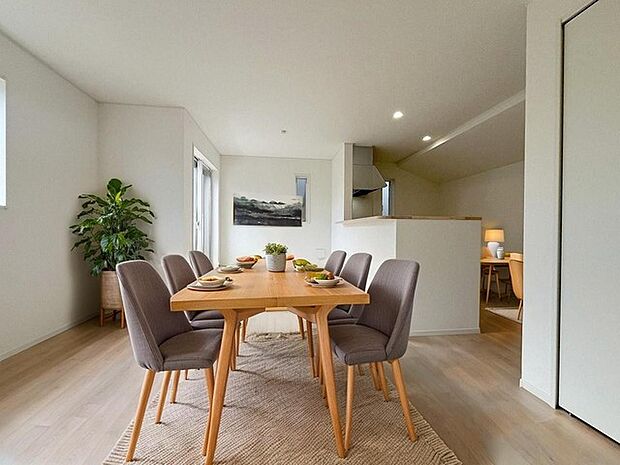 本画像はCGで作成しており、実際に現地に家具は置かれておりません。また、価格に家具は含まれておりません。 