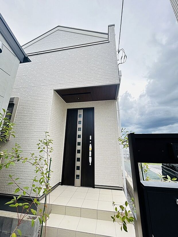 現地のご見学予約もスタートしました。周辺で売りに出ている物件も沢山御座います。まとめてご見学ができますのでお気軽にお申しつけください。 