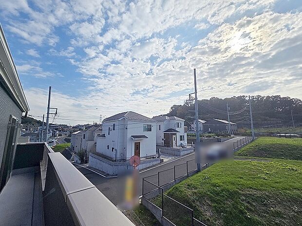 お家からの眺望です。開放感のある眺め。