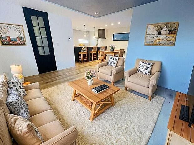 本画像はCGで作成しており、実際に現地に家具は置かれておりません。また、価格に家具は含まれておりません。 