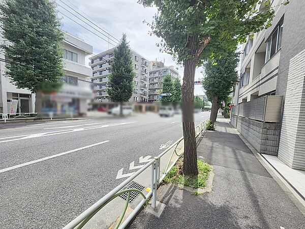 周辺のエリアで他にも沢山売りに出ている物件があります。インターネット掲載前の情報などもありますのでお気軽にお問合せください。まとめてご見学できます。