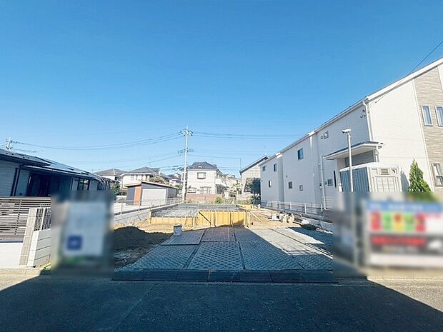 周辺のエリアで他にも沢山売りに出ている物件があります。インターネット掲載前の情報などもありますのでお気軽にお問合せください。まとめてご見学できます。