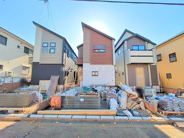 現地のご見学予約もスタートしました。周辺で売りに出ている物件も沢山御座います。まとめてご見学ができますのでお気軽にお申しつけください。 