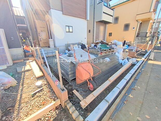 現地のご見学予約もスタートしました。周辺で売りに出ている物件も沢山御座います。まとめてご見学ができますのでお気軽にお申しつけください。 