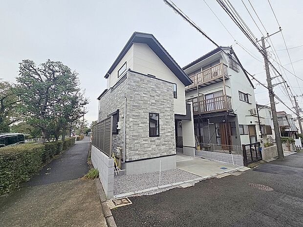 建物が完成しましたので室内のご見学予約スタート。当日のご見学予約も大歓迎です。お気軽にご連絡ください。他にもインターネットに掲載していない情報も沢山ありますので、比較で併せてご見学ができます。 