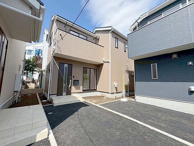 現地のご見学予約もスタートしました。周辺で売りに出ている物件も沢山御座います。まとめてご見学ができますのでお気軽にお申しつけください。