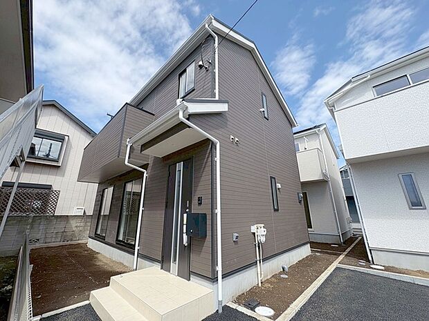 周辺のエリアで他にも沢山売りに出ている物件があります。インターネット掲載前の情報などもありますのでお気軽にお問合せください。まとめてご見学できます。