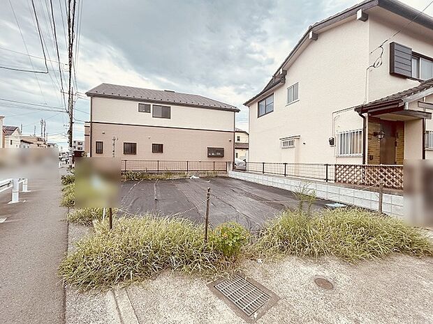 現在建物を建築中です、建築中の物件については現地確認の他、同施工会社の完成施工例のご案内、担当者のプレゼンテーションにてご検討ください。適切なご検討の方法をご説明させて頂きます。