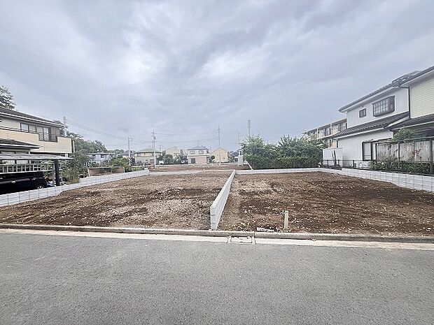 周辺のエリアで他にも沢山売りに出ている物件があります。インターネット掲載前の情報などもありますのでお気軽にお問合せください。まとめてご見学できます。