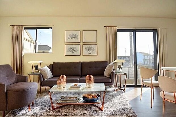 本画像はCGで作成しており、実際に現地に家具は置かれておりません。また、価格に家具は含まれておりません。