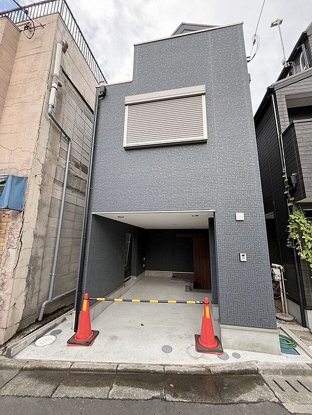 建物が完成しましたので室内のご見学予約スタート。当日のご見学予約も大歓迎です。お気軽にご連絡ください。他にもインターネットに掲載していない情報も沢山ありますので、比較で併せてご見学ができます。 