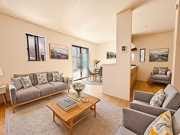 本画像はCGで作成しており、実際に現地に家具は置かれておりません。また、価格に家具は含まれておりません。