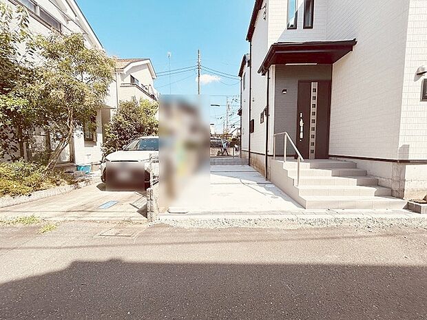 周辺のエリアで他にも沢山売りに出ている物件があります。インターネット掲載前の情報などもありますのでお気軽にお問合せください。まとめてご見学できます。