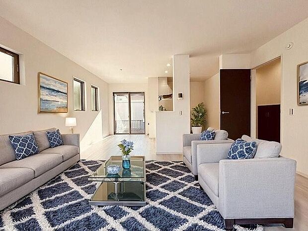 本画像はCGで作成しており、実際に現地に家具は置かれておりません。また、価格に家具は含まれておりません。 