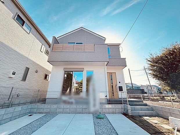 建物が完成しましたので室内のご見学予約スタート。当日のご見学予約も大歓迎です。お気軽にご連絡ください。他にもインターネットに掲載していない情報も沢山ありますので、比較で併せてご見学ができます。 