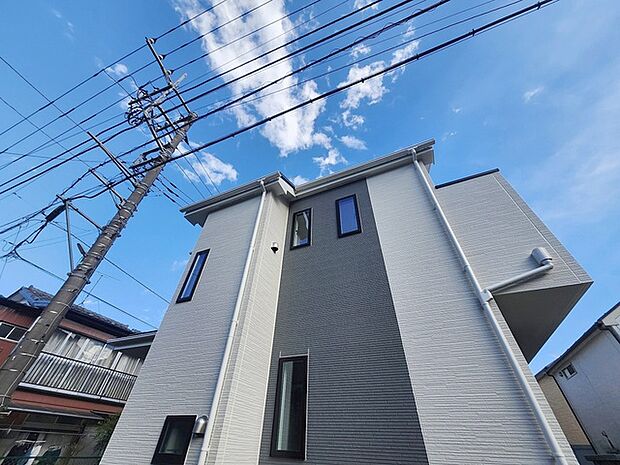 現地のご見学予約もスタートしました。周辺で売りに出ている物件も沢山御座います。まとめてご見学ができますのでお気軽にお申しつけください。 