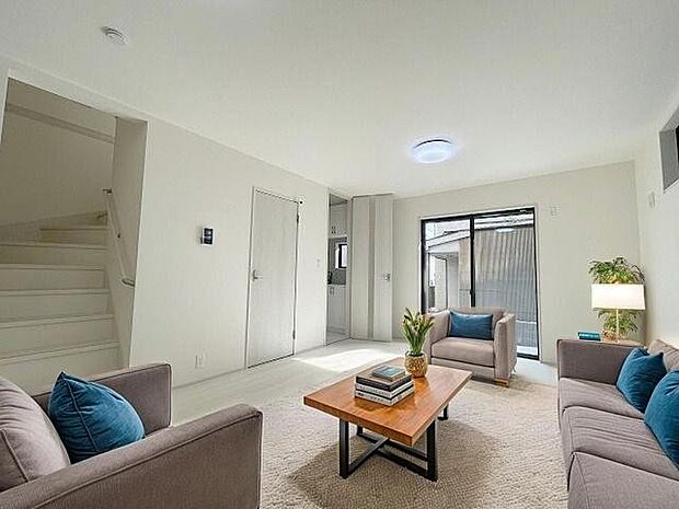 本画像はCGで作成しており、実際に現地に家具は置かれておりません。また、価格に家具は含まれておりません。 