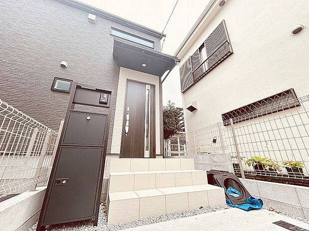 周辺のエリアで他にも沢山売りに出ている物件があります。インターネット掲載前の情報などもありますのでお気軽にお問合せください。まとめてご見学できます。