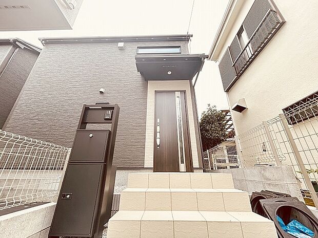 現地のご見学予約もスタートしました。周辺で売りに出ている物件も沢山御座います。まとめてご見学ができますのでお気軽にお申しつけください。 