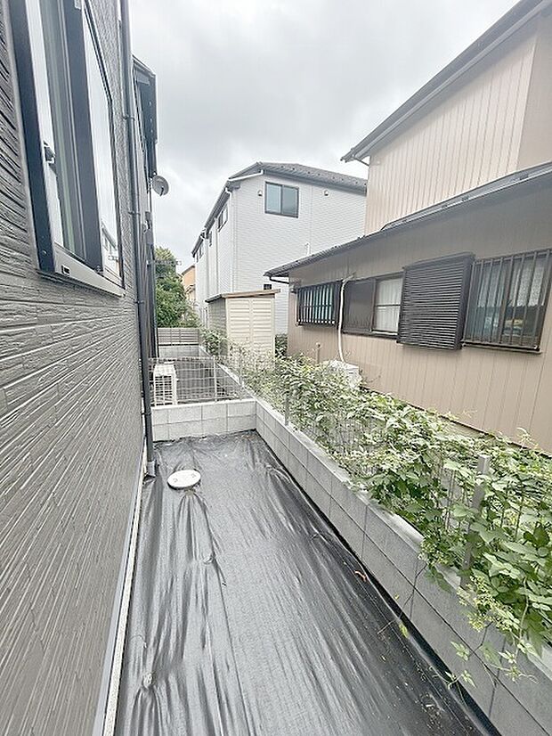 現地のご見学予約もスタートしました。周辺で売りに出ている物件も沢山御座います。まとめてご見学ができますのでお気軽にお申しつけください。