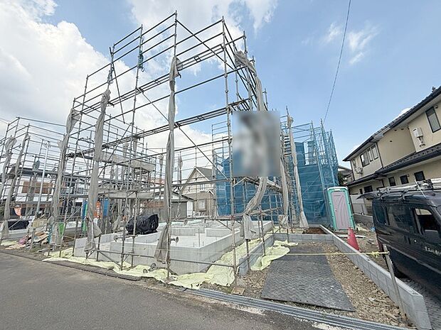 現地のご見学予約もスタートしました。周辺で売りに出ている物件も沢山御座います。まとめてご見学ができますのでお気軽にお申しつけください。