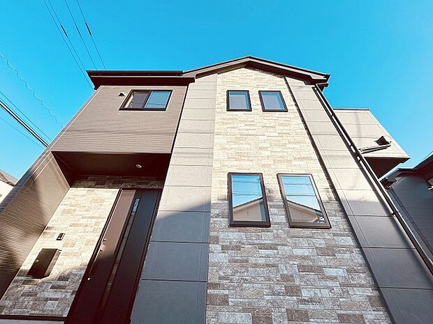 周辺のエリアで他にも沢山売りに出ている物件があります。インターネット掲載前の情報などもありますのでお気軽にお問合せください。まとめてご見学できます。 