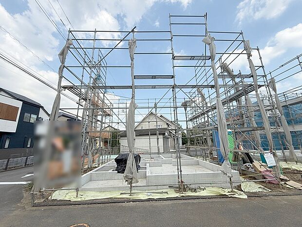 周辺のエリアで他にも沢山売りに出ている物件があります。インターネット掲載前の情報などもありますのでお気軽にお問合せください。まとめてご見学できます。 