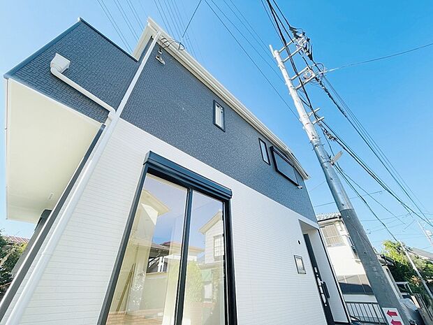 建物が完成しましたので室内のご見学予約スタート。当日のご見学予約も大歓迎です。お気軽にご連絡ください。他にもインターネットに掲載していない情報も沢山ありますので、比較で併せてご見学ができます。