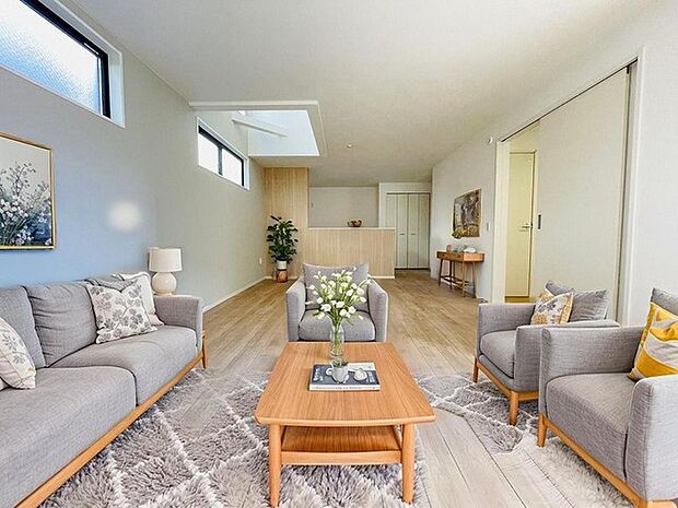 本画像はCGで作成しており、実際に現地に家具は置かれておりません。また、価格に家具は含まれておりません。