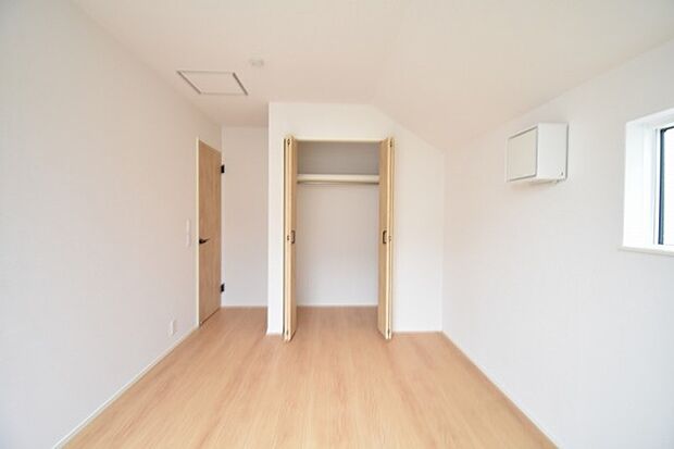 クローゼットなど収納も豊富なお家です。 