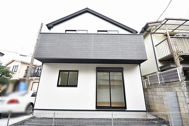 建物が完成しましたので室内のご見学予約スタート。当日のご見学予約も大歓迎です。お気軽にご連絡ください。他にもインターネットに掲載していない情報も沢山ありますので、比較で併せてご見学ができます。