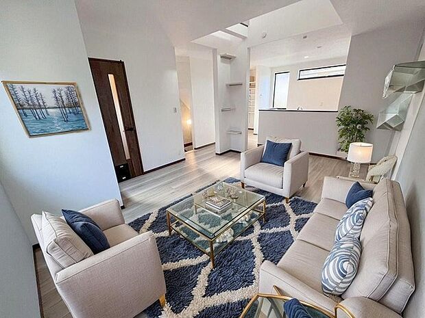 本画像はCGで作成しており、実際に現地に家具は置かれておりません。また、価格に家具は含まれておりません。 