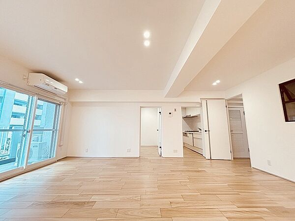 apartment 東京都西東京市谷戸町３丁目
地図を見る