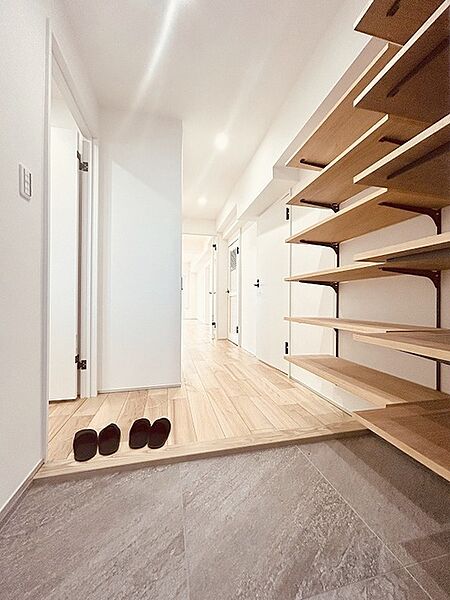 apartment 東京都西東京市谷戸町３丁目
地図を見る