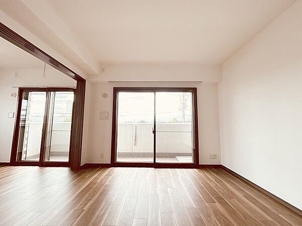 apartment 東京都東久留米市前沢５丁目
地図を見る