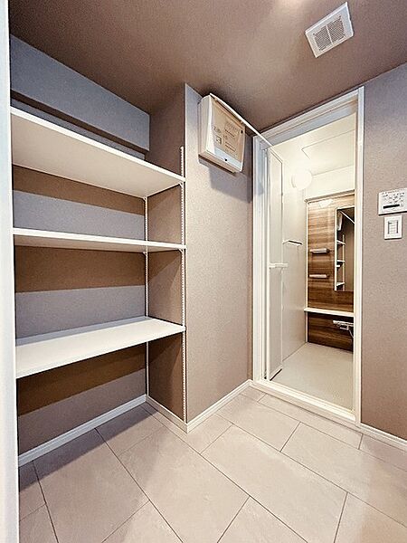 apartment 東京都東久留米市大門町２丁目
地図を見る