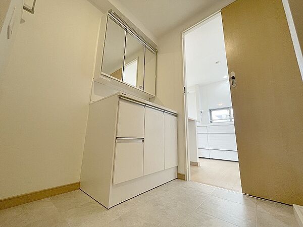 apartment 東京都東久留米市南沢５丁目
地図を見る
