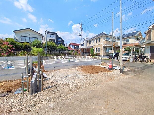 建物のモデルハウスのご見学予約もスタートしました。当日のご見学予約も大歓迎ですので、お気軽にお問合せください。