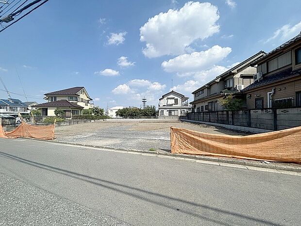 周辺のエリアで他にも沢山売りに出ている物件があります。インターネット掲載前の情報などもありますのでお気軽にお問合せください。まとめてご見学できます。