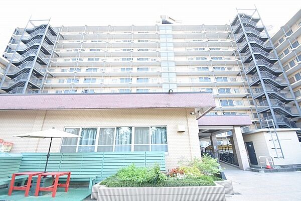 現地のご見学予約もスタートしました。周辺で売りに出ている物件も沢山御座います。まとめてご見学ができますのでお気軽にお申しつけください。