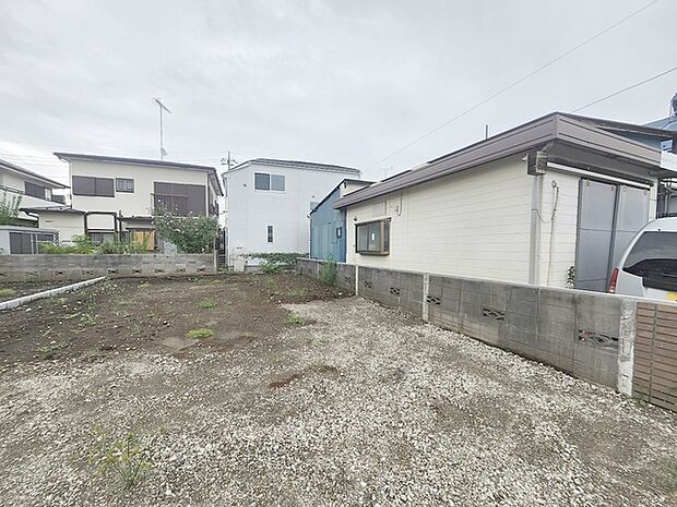 周辺のエリアで他にも沢山売りに出ている物件があります。インターネット掲載前の情報などもありますのでお気軽にお問合せください。まとめてご見学できます。 