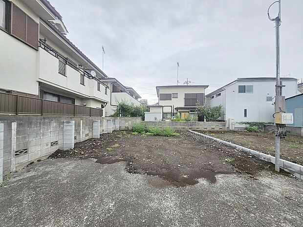 現地のご見学予約もスタートしました。周辺で売りに出ている物件も沢山御座います。まとめてご見学ができますのでお気軽にお申しつけください。