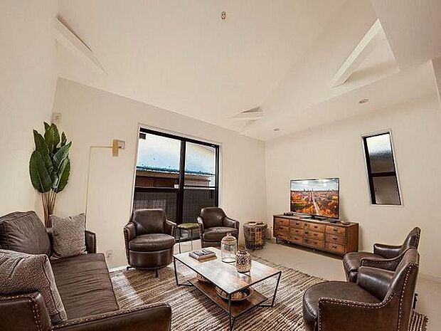 本画像はCGで作成しており、実際に現地に家具は置かれておりません。また、価格に家具は含まれておりません。  