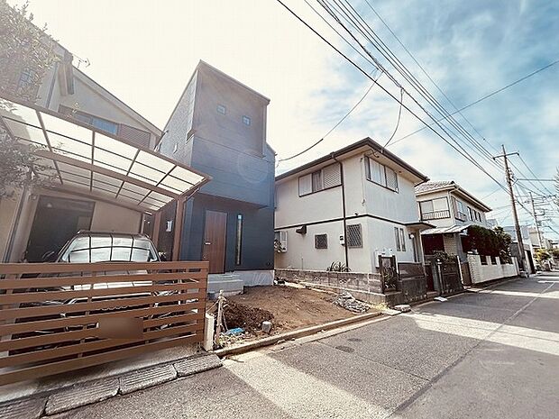 周辺のエリアで他にも沢山売りに出ている物件があります。インターネット掲載前の情報などもありますのでお気軽にお問合せください。まとめてご見学できます。 