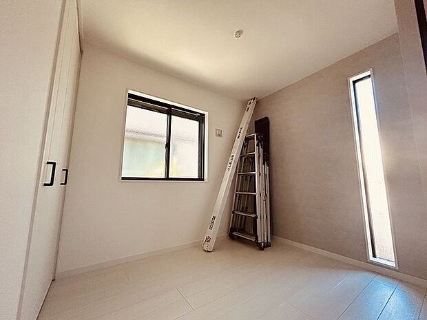 周辺のエリアで他にも沢山売りに出ている物件があります。インターネット掲載前の情報などもありますのでお気軽にお問合せください。まとめてご見学できます。 IMG_5854