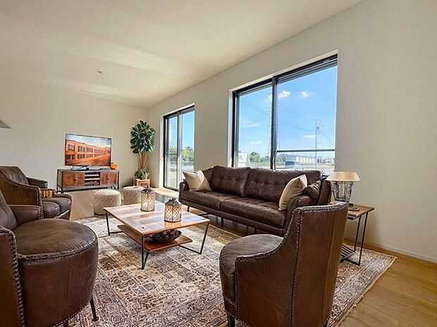 本画像はCGで作成しており、実際に現地に家具は置かれておりません。また、価格に家具は含まれておりません。