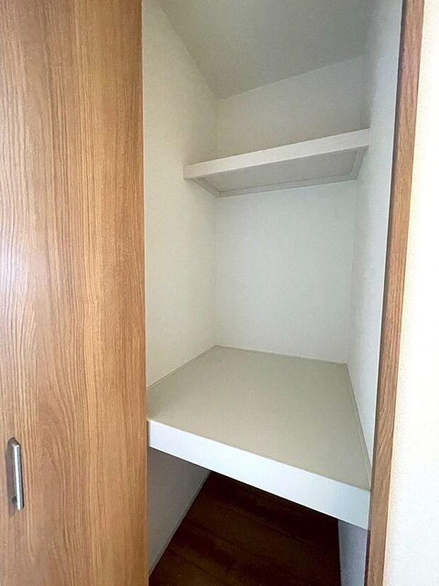 クローゼットなど収納も豊富なお家です。