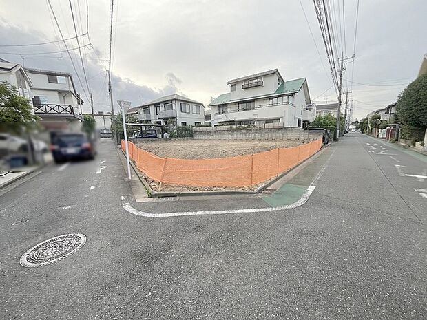 個々の優先事項や好みに基づいて考慮することが重要、 様々なライフスタイル、自分や家族にとってマッチする街並みを選ぶことが大切です。