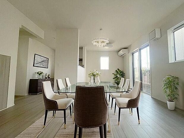 本画像はCGで作成しており、実際に現地に家具は置かれておりません。また、価格に家具は含まれておりません。